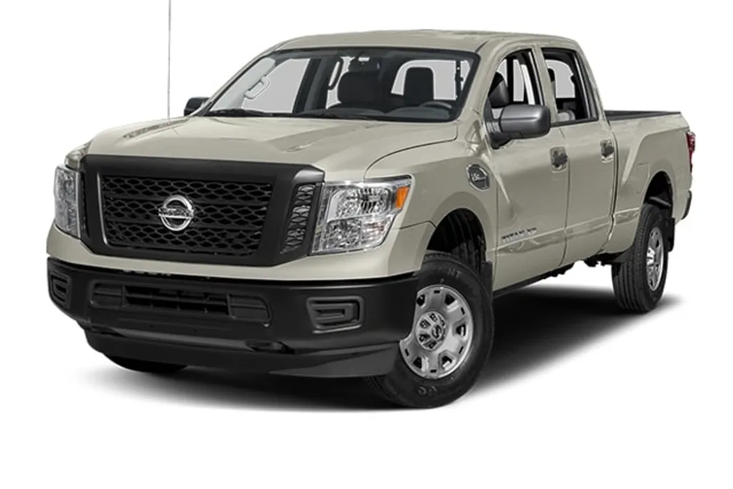 2017 Nissan Titan S photo 1
