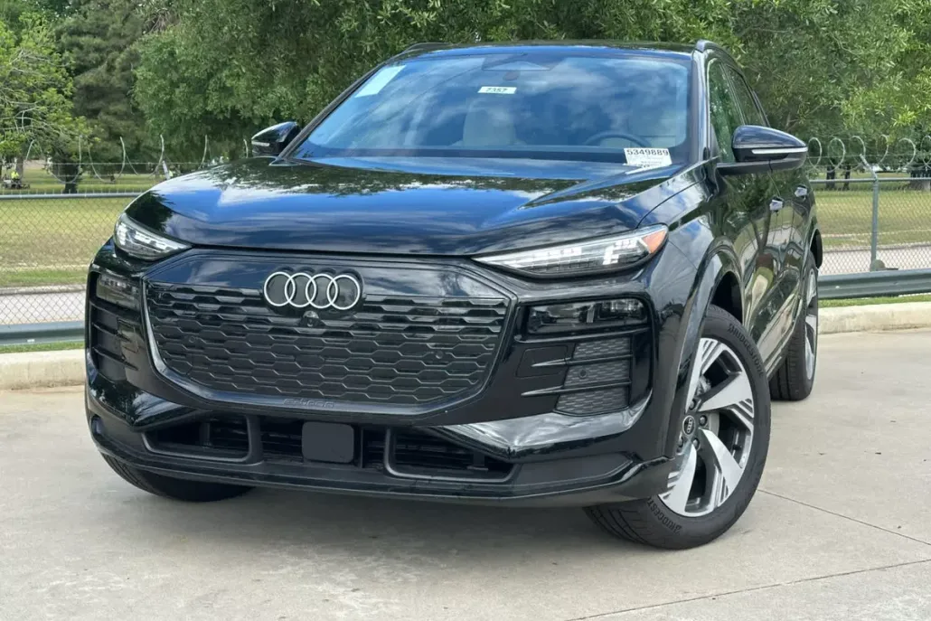2025 Audi Q6 E-tron Premium photo 1