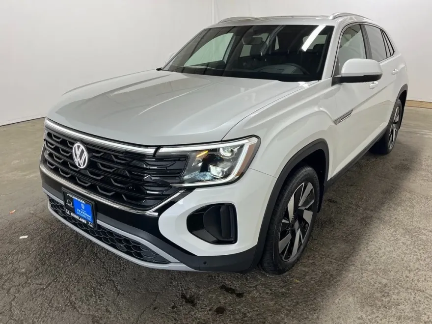 2025 Volkswagen Atlas Cross Sport SEL photo 1