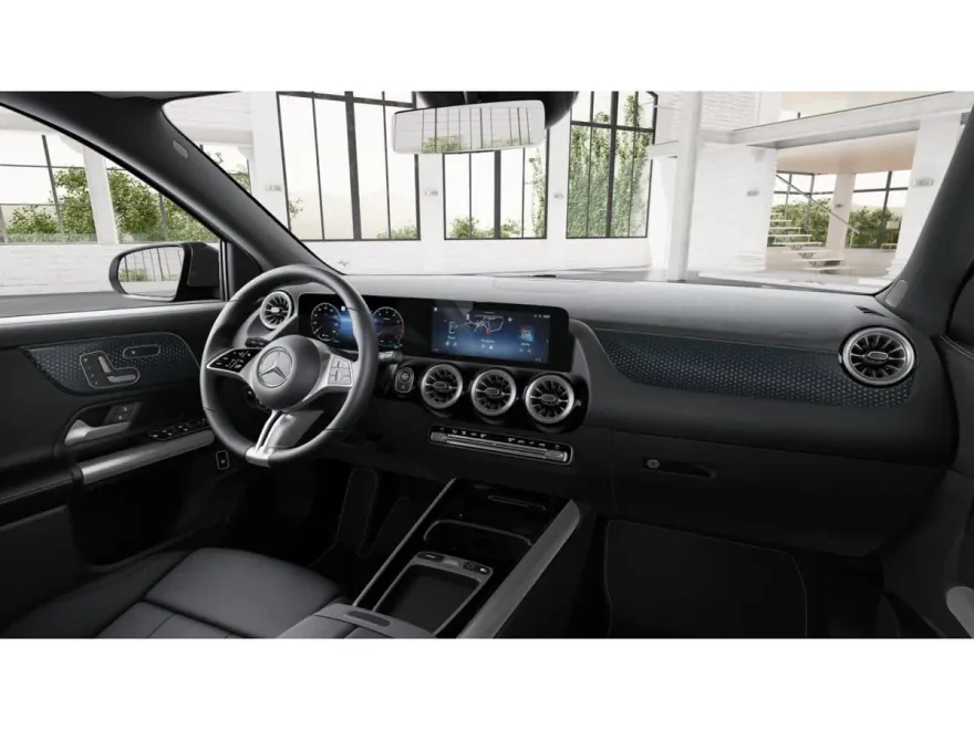 2026 Mercedes Benz GLA 250 photo 1