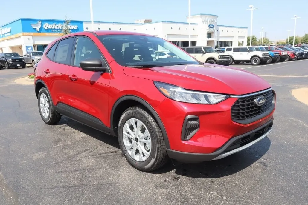 2025 Ford Escape Active photo 1