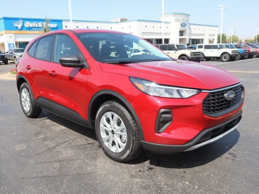 2025 Ford Escape Active photo 1