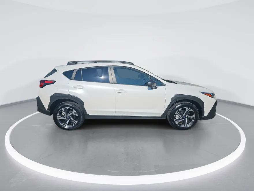 2024 Subaru Crosstrek Premium photo 1