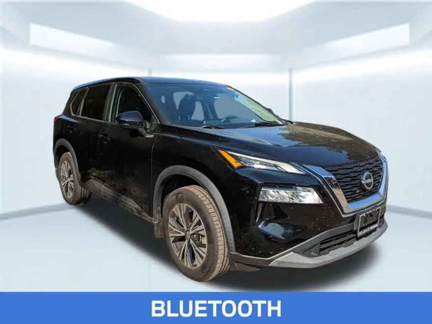 2022 Nissan Rogue SV photo 1