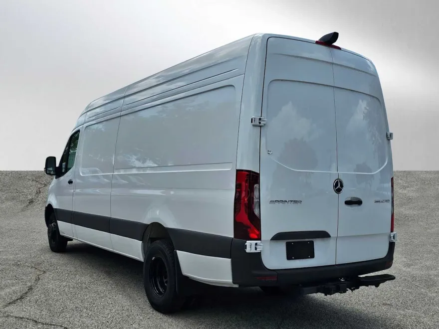2024 Mercedes Benz Sprinter 3500XD High Roof photo 1