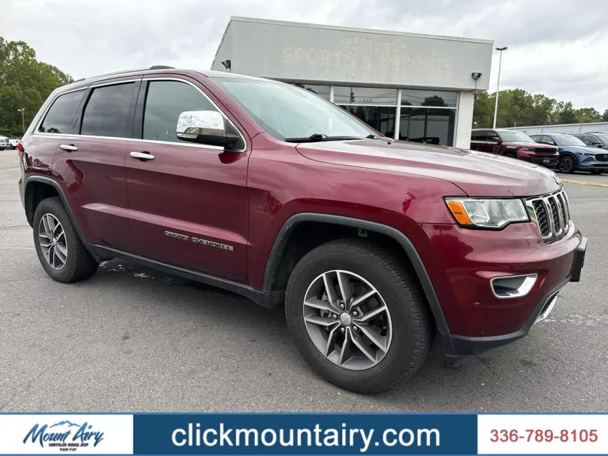 2017 Jeep Grand Cherokee Limited photo 1