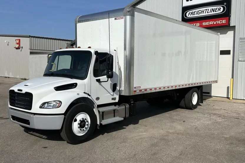 2025 Freightliner M2 106 Medium Duty photo 1