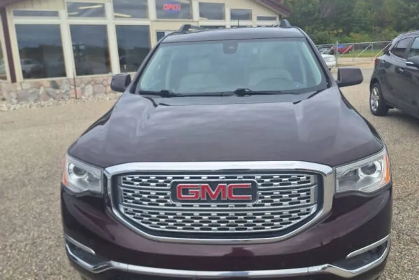 2018 Gmc Acadia Denali photo 1