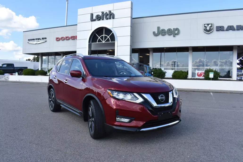 2019 Nissan Rogue SL photo 1
