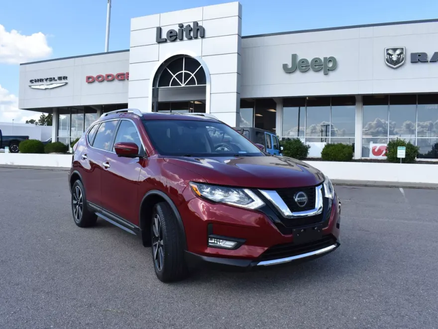 2019 Nissan Rogue SL photo 1