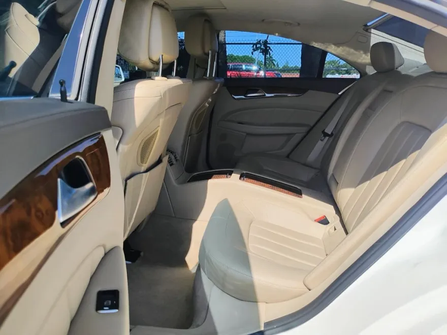 2014 Mercedes Benz CLS 550 photo 1