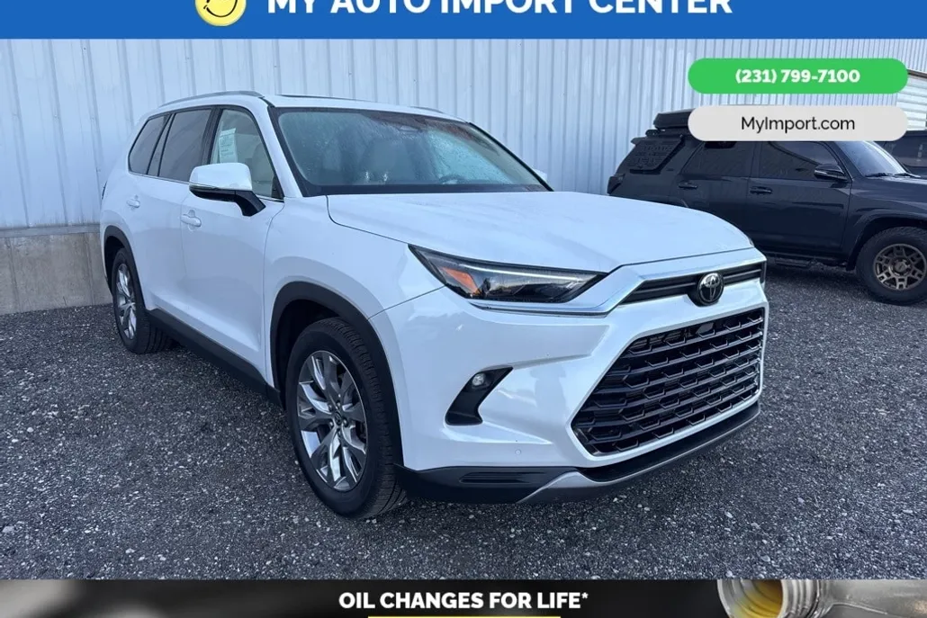 2024 Toyota Highlander Hybrid Limited photo 1
