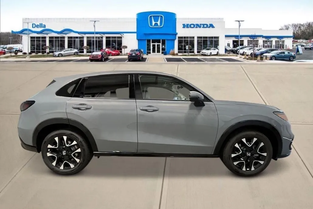 2026 Honda HR-V EX-L photo 1