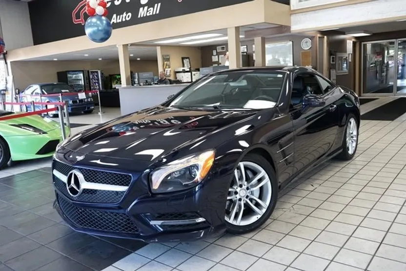 2015 Mercedes Benz SL 550 photo 1