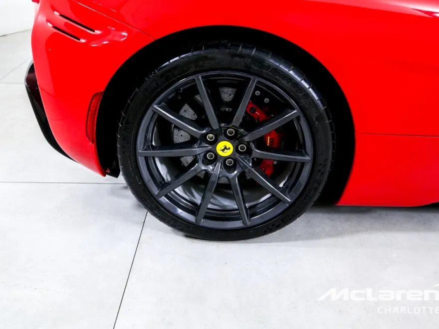 2021 Ferrari SF90 Stradale photo 24