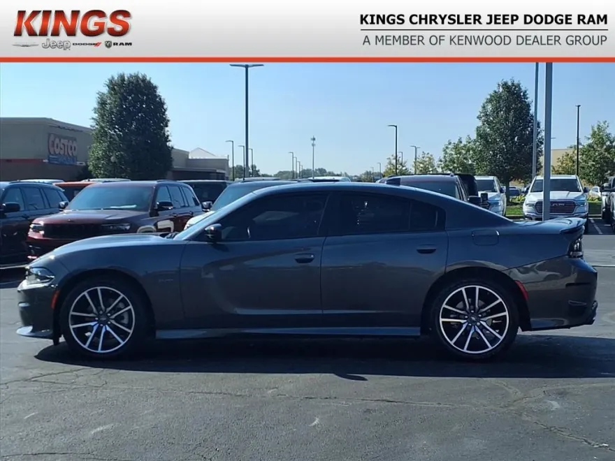 2023 Dodge Charger R/T photo 1