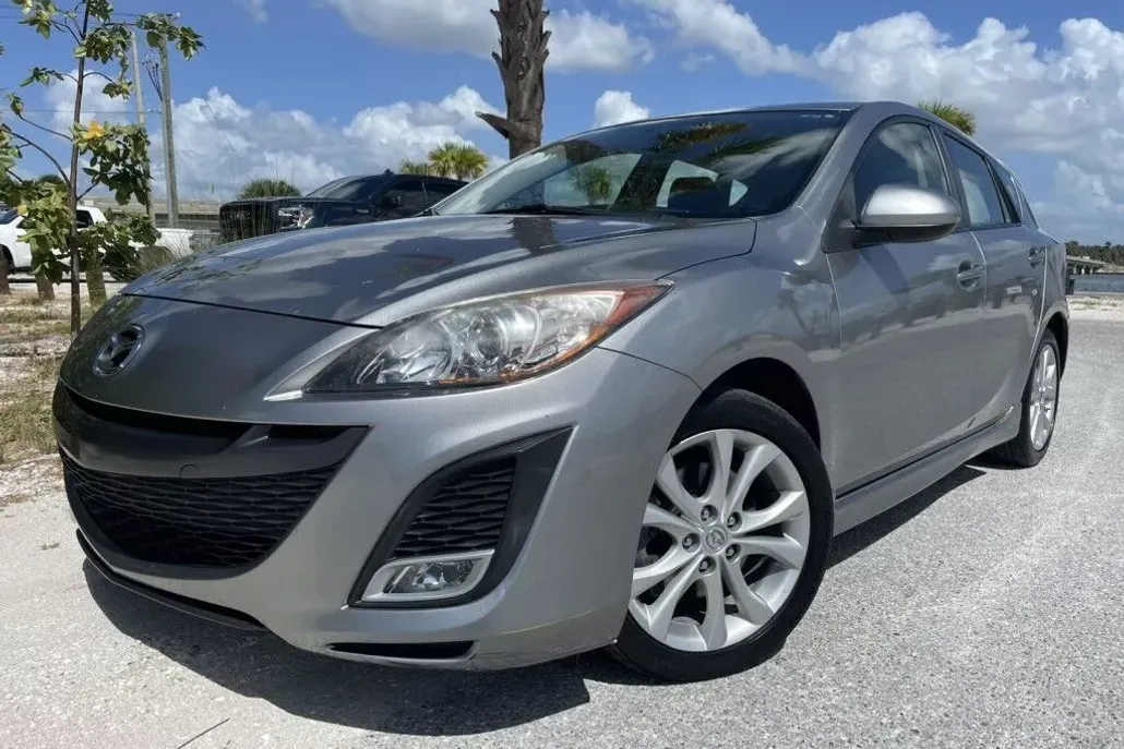 2011 Mazda Mazda3 Sport photo 1