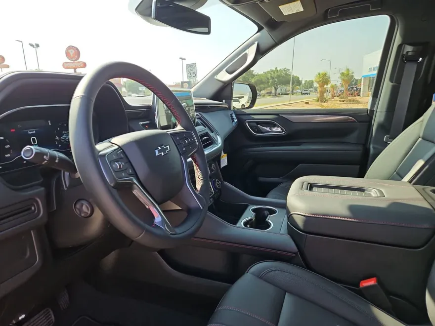 2024 Chevrolet Tahoe RST photo 1