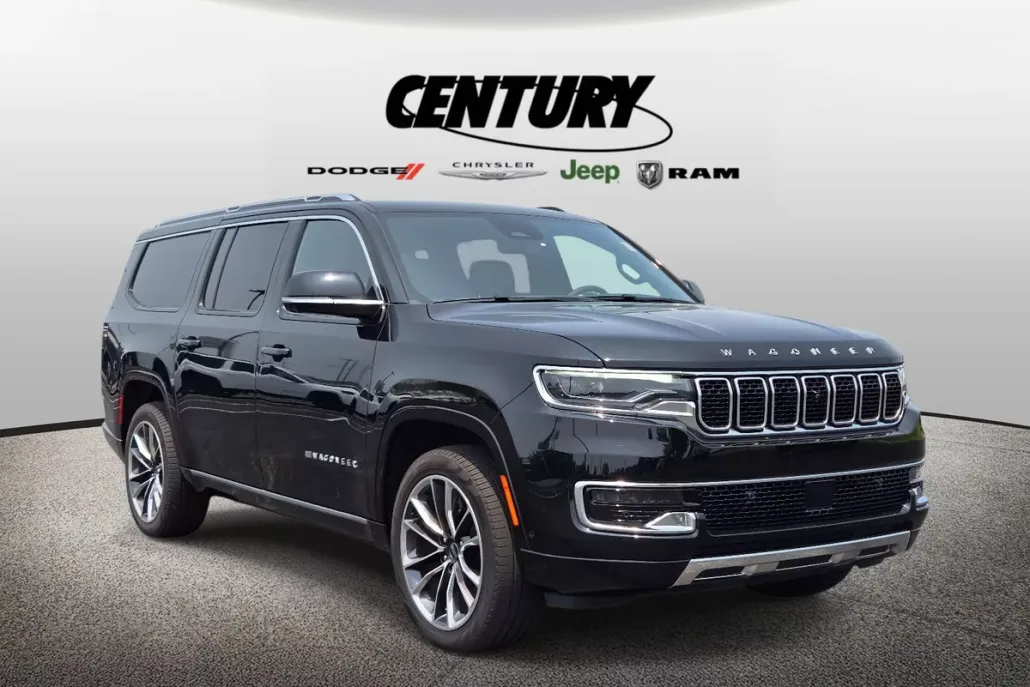 2024 Jeep Wagoneer L Series III photo 1
