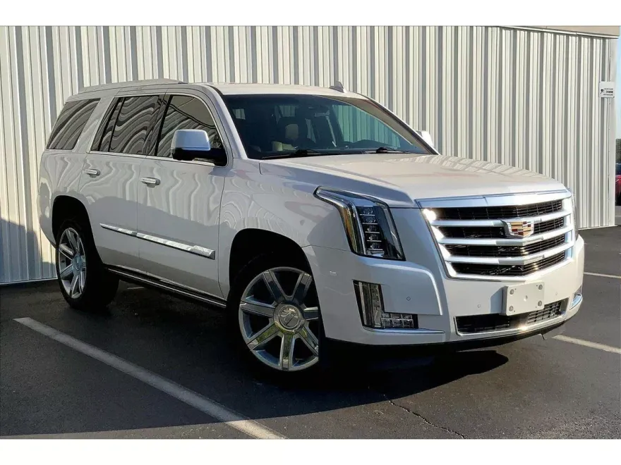 2016 Cadillac Escalade Premium photo 1