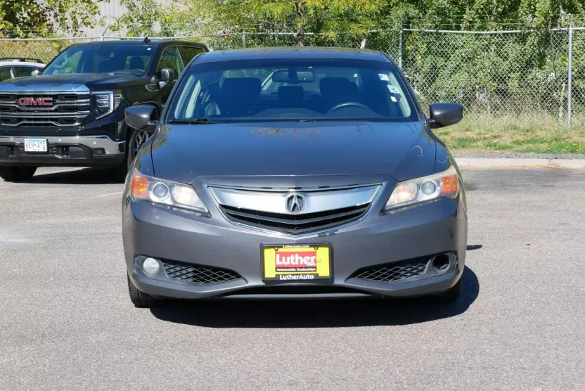 2013 Acura ILX 2.0L Premium photo 1