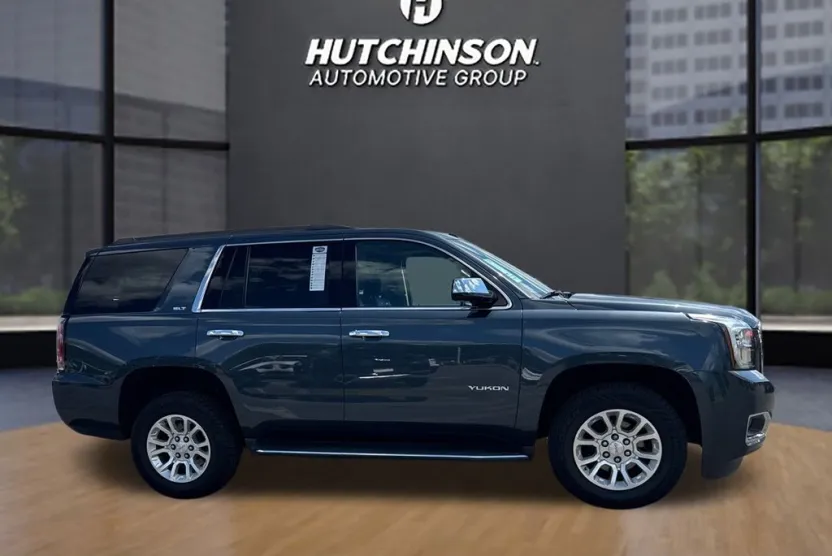 2020 Gmc Yukon SLT photo 1