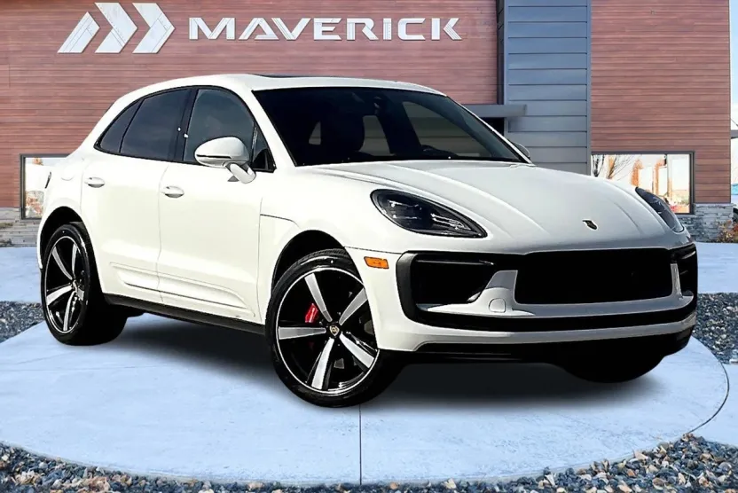 2023 Porsche Macan S photo 1