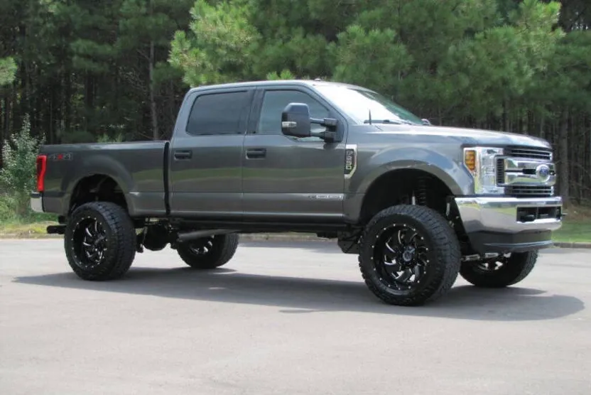 2018 Ford F-250 photo 1