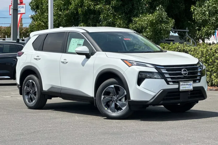 2026 Nissan Rogue SV photo 1