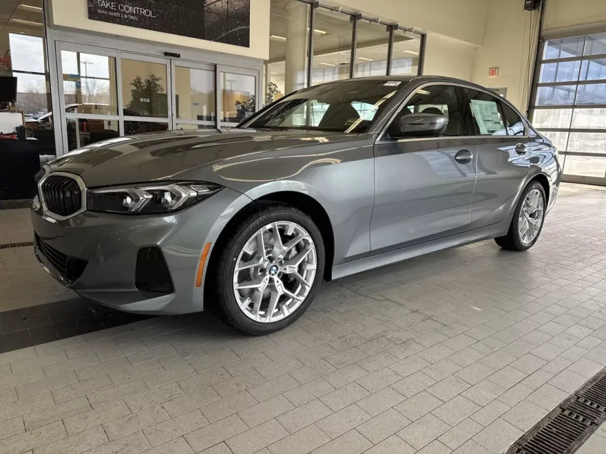 2025 Bmw 330i 330i xDrive photo 1