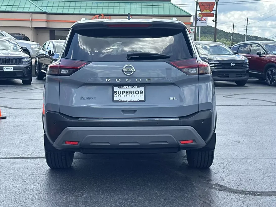 2021 Nissan Rogue SL photo 1