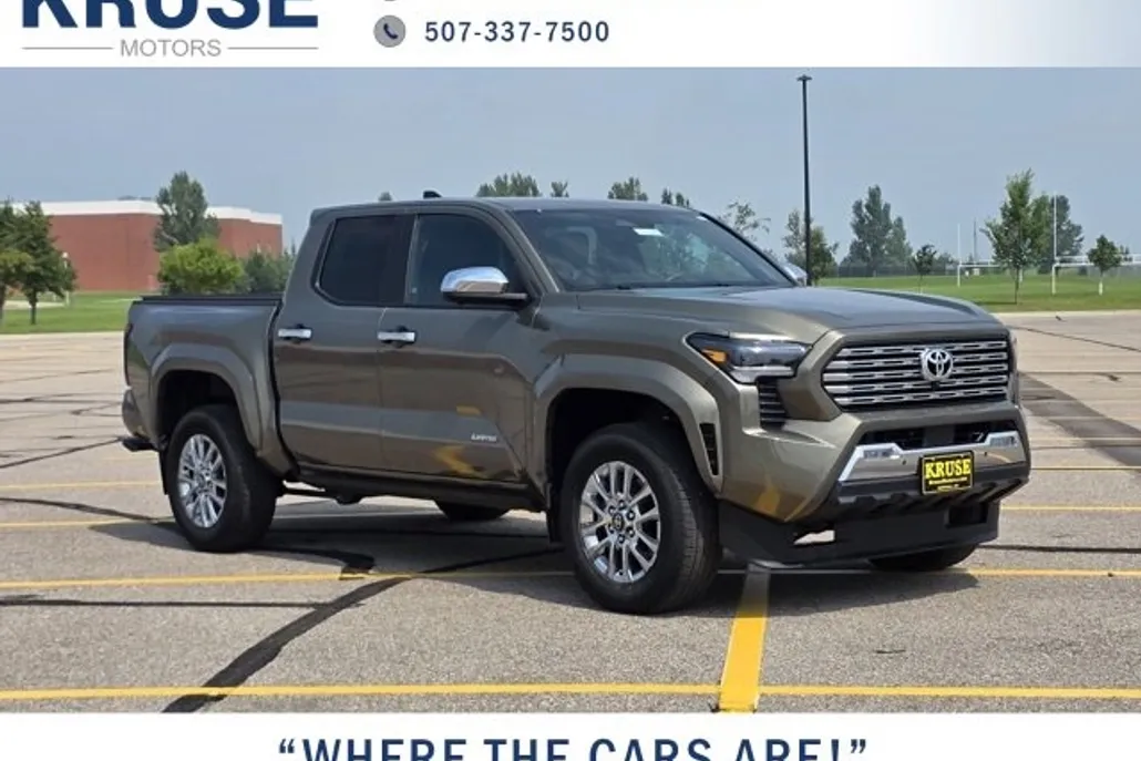 2024 Toyota Tacoma Limited photo 1