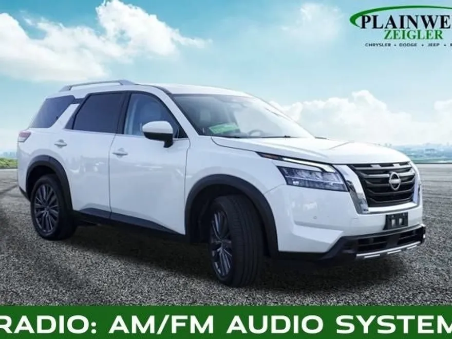2023 Nissan Pathfinder SL photo 1