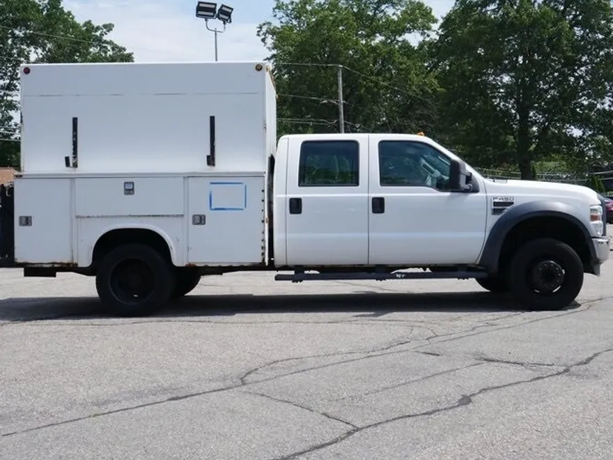 2010 Ford F-450 photo 1