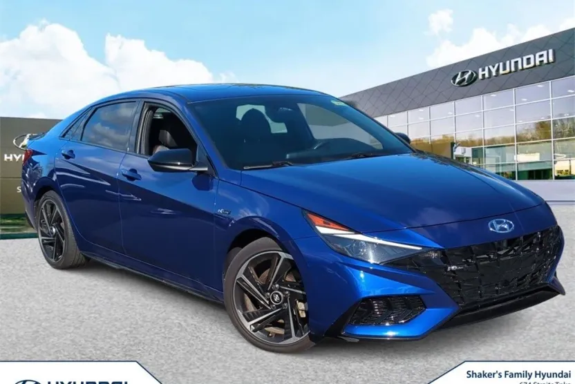 2023 Hyundai Elantra N Line photo 1