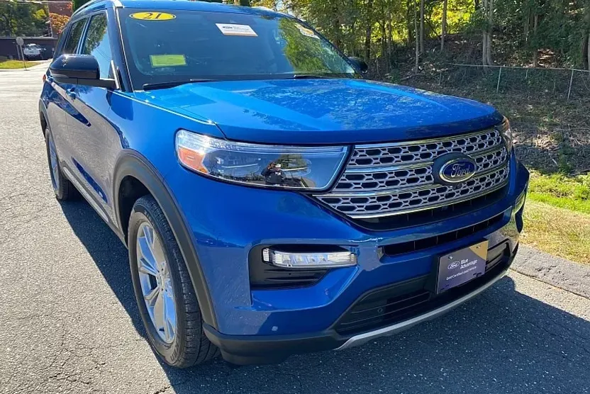 2021 Ford Explorer Limited photo 1