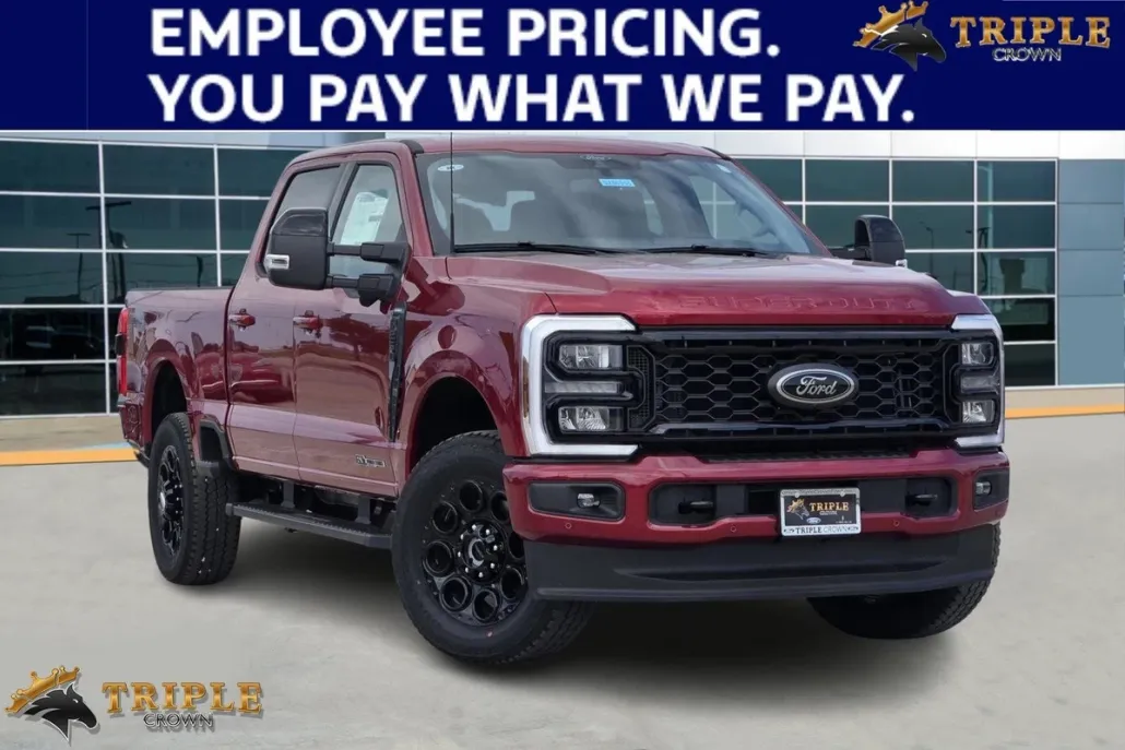 2025 Ford F-250 photo 1