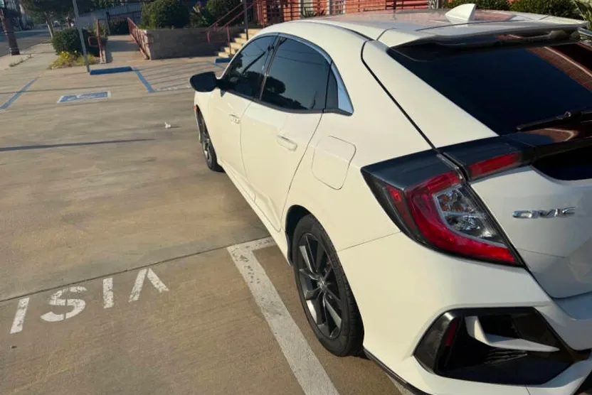 2020 Honda Civic EX photo 1