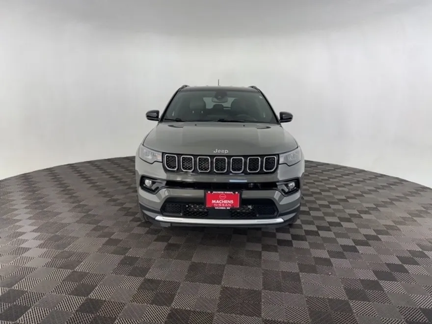 2023 Jeep Compass Limited photo 1