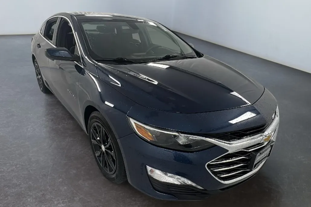 2020 Chevrolet Malibu 1LT photo 1