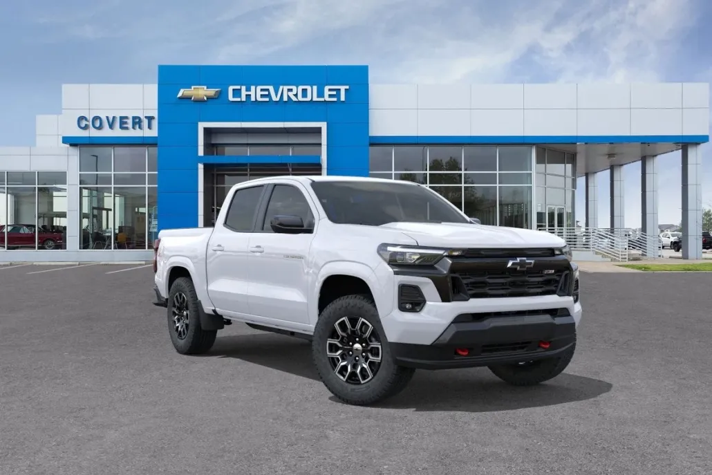 2025 Chevrolet Colorado Z71 photo 1