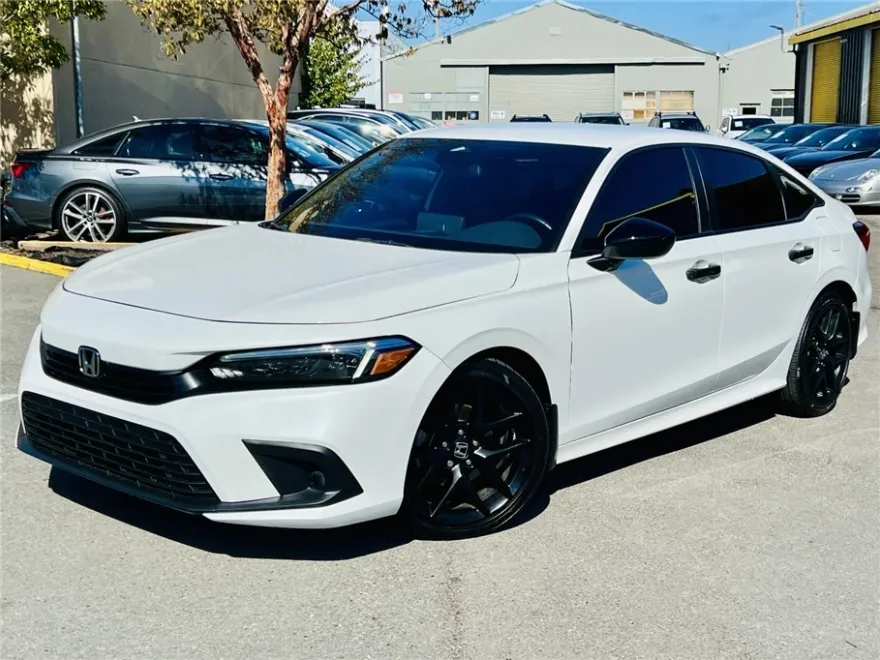 2023 Honda Civic Sport photo 1