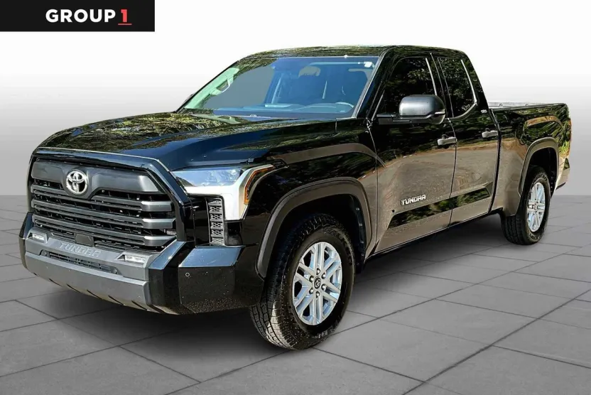 2022 Toyota Tundra SR5 photo 1