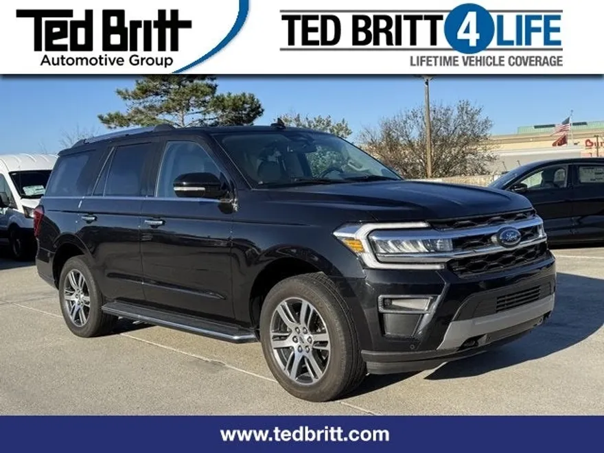 2022 Ford Expedition Limited photo 1