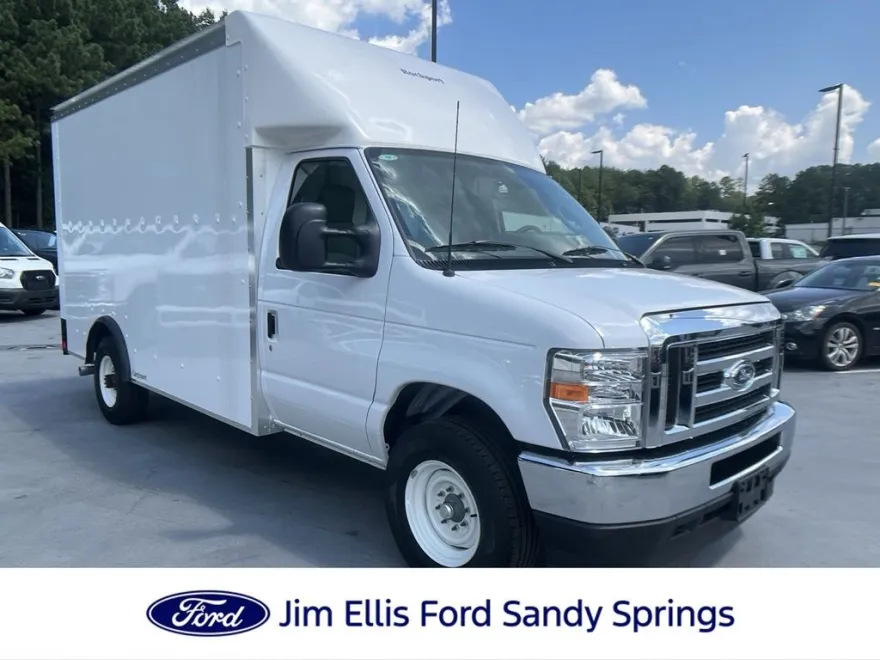 2025 Ford E-350 Base photo 1