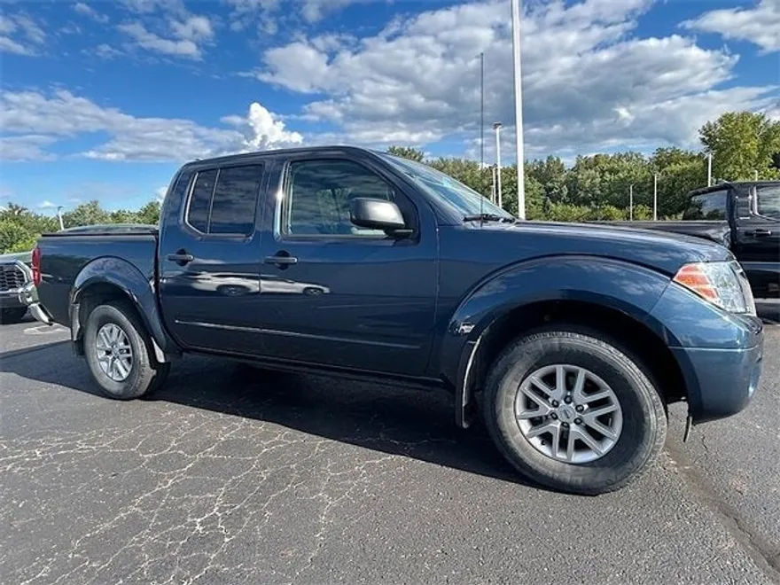 2021 Nissan Frontier SV photo 1
