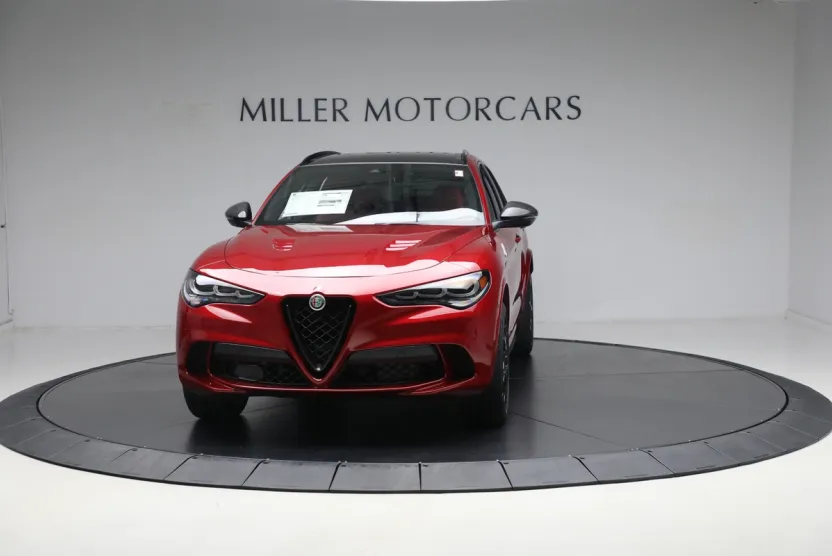 2024 Alfa Romeo Stelvio Quadrifoglio photo 1