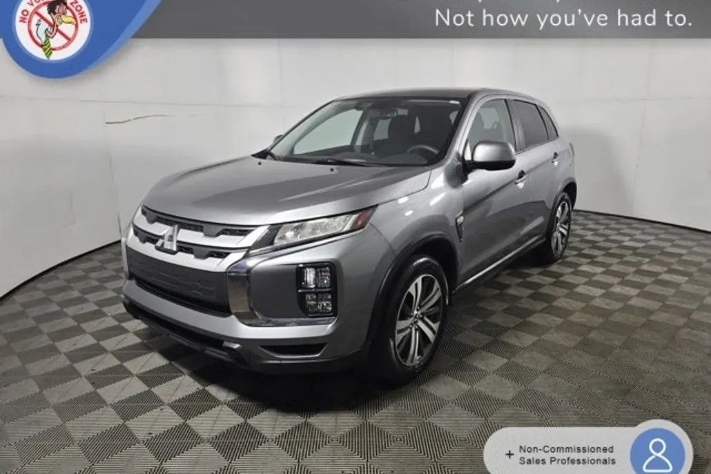 2024 Mitsubishi Outlander Sport ES photo 1