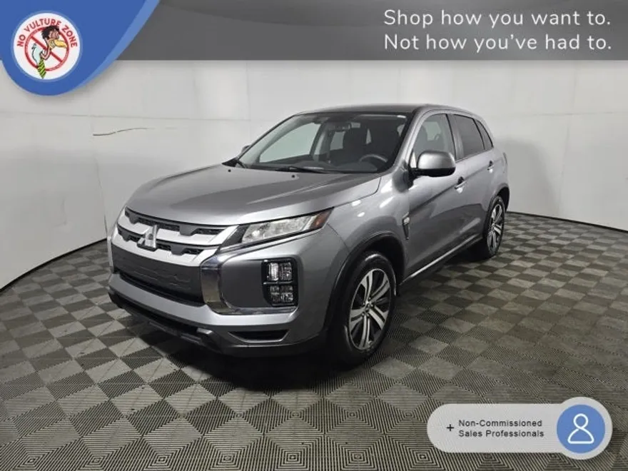 2024 Mitsubishi Outlander Sport ES photo 1