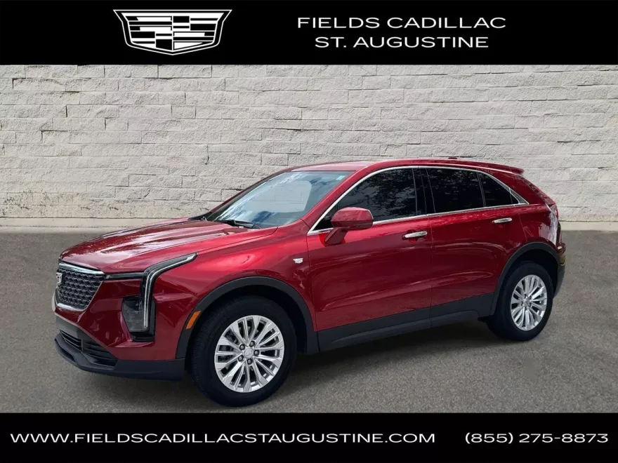 2024 Cadillac XT4 Luxury photo 1